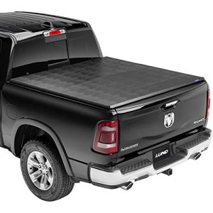 Lund Hard Tri-Fold Hard Folding Truck Bed Tonneau Cover